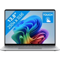 Koop Microsoft Surface Laptop 8th Gen 13 - M12 / 16GB / 1TB Platinum QWERTY - 0196388734832